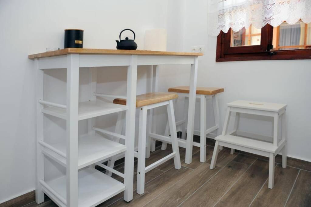 דירות סלוניקי Retro Boutique Apt W Balcony In Historical Area מראה חיצוני תמונה