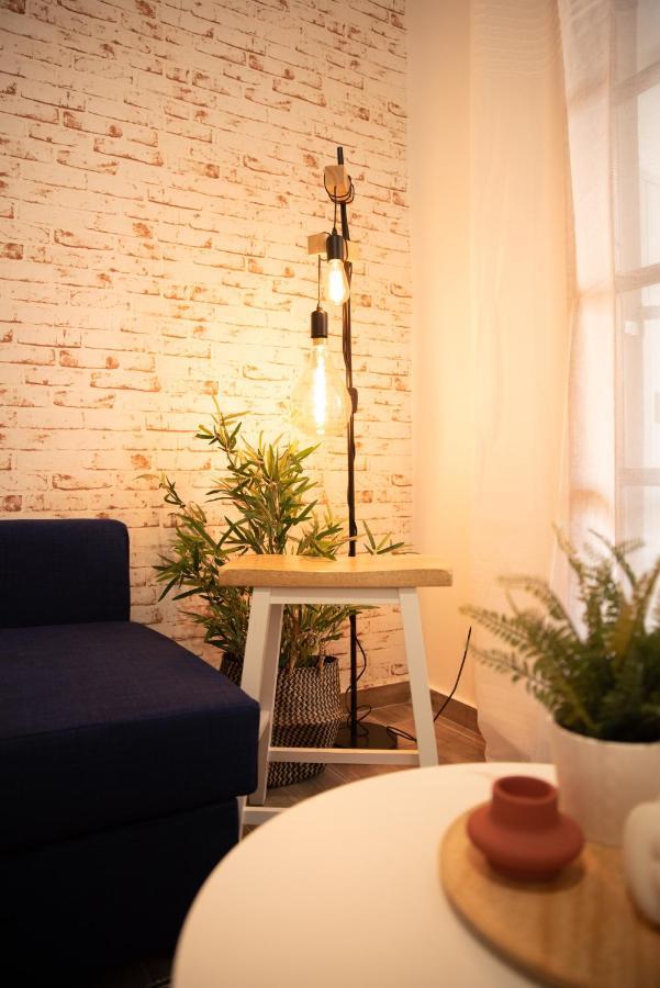 דירות סלוניקי Retro Boutique Apt W Balcony In Historical Area מראה חיצוני תמונה