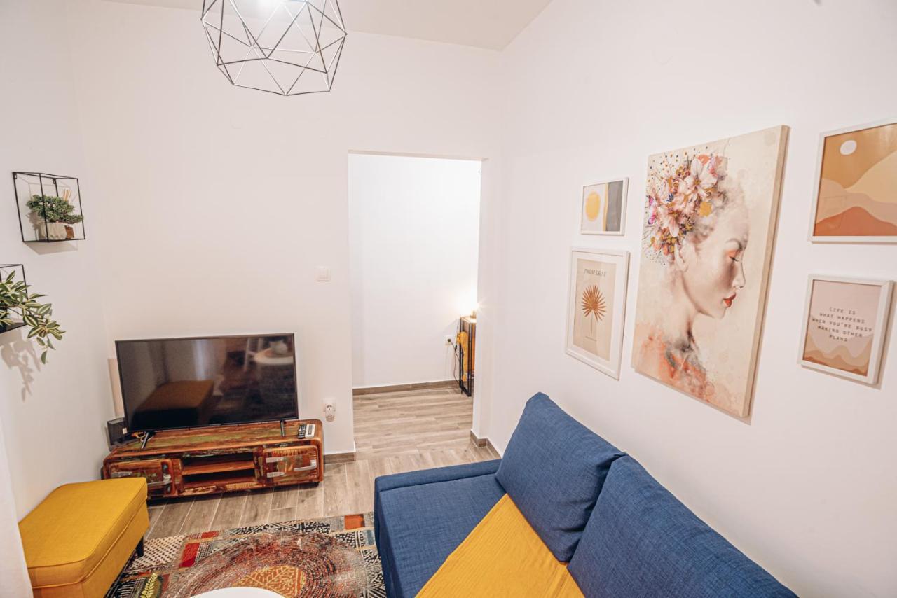 דירות סלוניקי Retro Boutique Apt W Balcony In Historical Area מראה חיצוני תמונה
